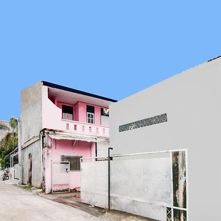 Spot On 91858 Raja Homestay Syariah 페칸바루 외부 사진