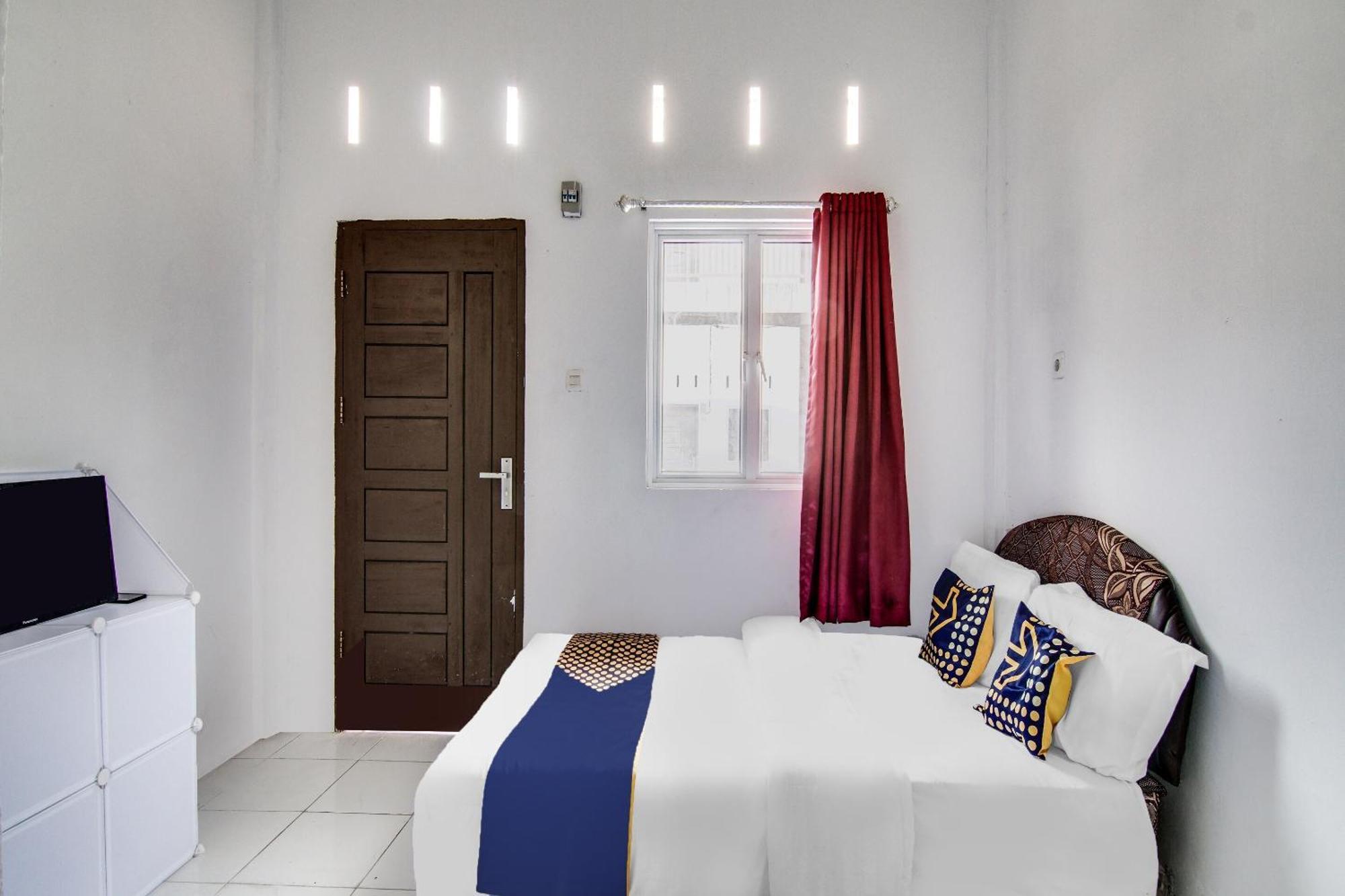 Spot On 91858 Raja Homestay Syariah 페칸바루 외부 사진