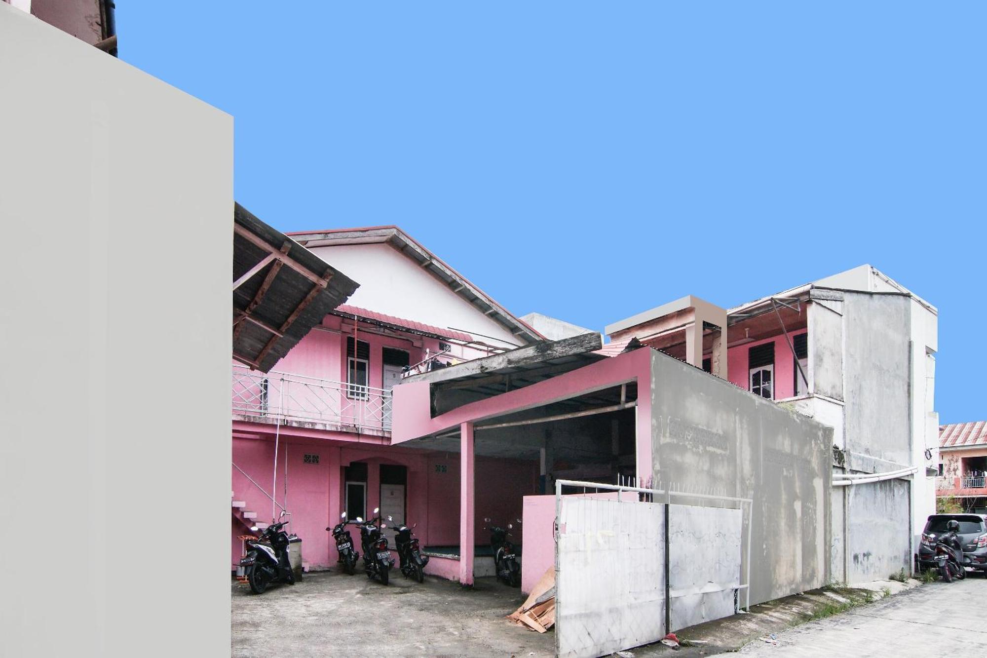 Spot On 91858 Raja Homestay Syariah 페칸바루 외부 사진