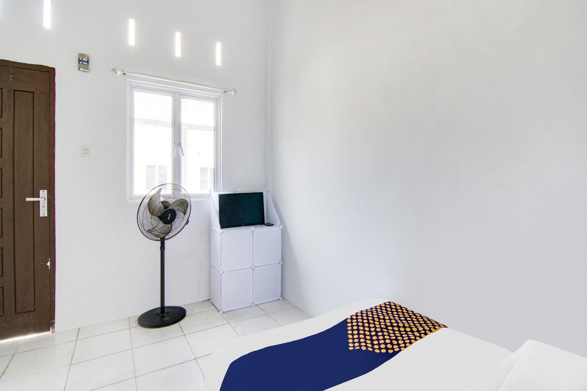 Spot On 91858 Raja Homestay Syariah 페칸바루 외부 사진